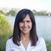 Susan Ostria Milán Email