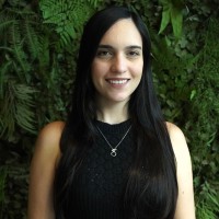 Graziela Petrucelli Email