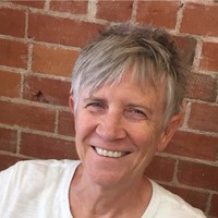 Elisabeth Borden Email & Phone Number