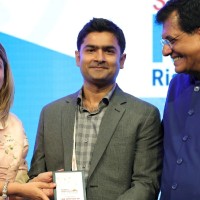 Email e telefono di Arjun Gupta