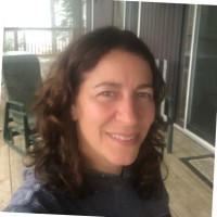 Tidal Tractor Employee Suzanne Vanoostrum's profile photo
