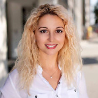 International Campus Group Employee Diana-Elena Streletskiy's profile photo