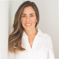 Energy Realty Employee Valentina Lares's profile photo