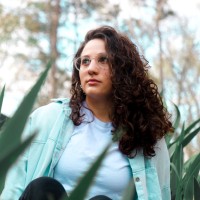 Alexa Rose Simoes Email