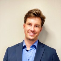 Adam Wahrén Email
