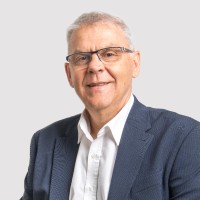 Peter Gut Email