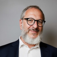 PRESENTS Employee Patrick Grossmann's profile photo