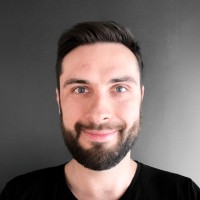 Mariusz Żak Email