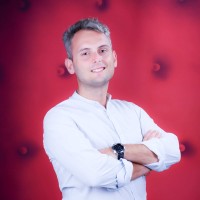 Salmedin Elezovski Email