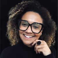 Streamland Media Employee Aline Dores's profile photo