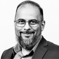 Edwards Lifesciences Employee Huzefa Neemuchwala's profile photo