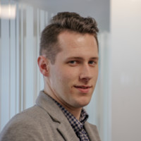 Warren McCreadie Email