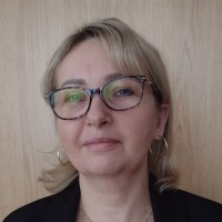 Anna Miotk Email