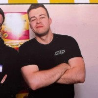 Maximilian Wanzek Email