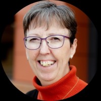 North Dakota Guaranty and Title Company Employee Laura Phillips's profile photo