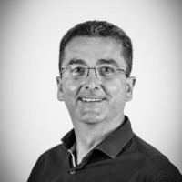 Vincent Gloaguen Email