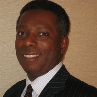 Renaud-Bray Employee Dennis Mahbeer's profile photo