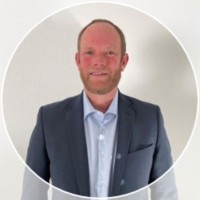 Simon Spackman Email