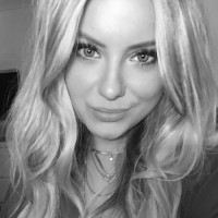 Ecomnova Employee Charlotte Collins's profile photo