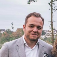 Moritz Ernst Email