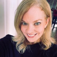 Elyse Davis Email & Phone Number