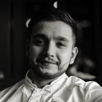 Daniel Olivos Email