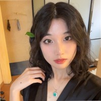 Yiwen Zhang's profile photo