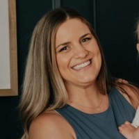 Input 1 Employee Lily Colvin's profile photo