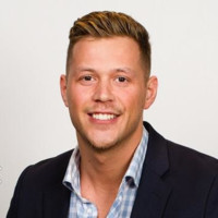 Textio Employee Erik Schile's profile photo