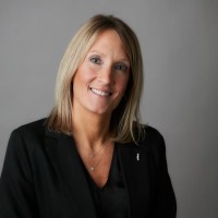 InnoSource Employee Becky Henke's profile photo