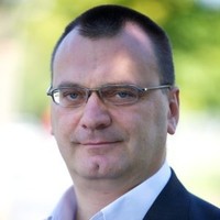 IRCenter.com Employee Janusz Sielicki's profile photo