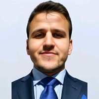 Manuel U. Email