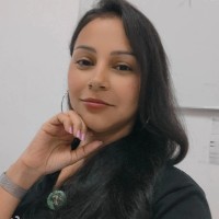 Dufry do Brasil Duty Free Shop Employee Cíntia Rodrigues's profile photo