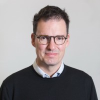 Roberto Molinos Esparza Email