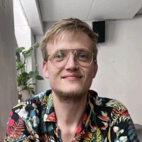 Julian Larsen's profile photo