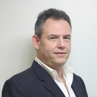 Marcelo Corrêa Email