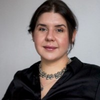 Julia Günther Email