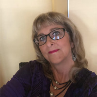 Sandra Critelli Email