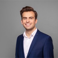 Konstantin Schmidt Email