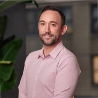 Oliver Hayes Email & Phone Number