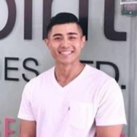 Michael van Ho Email