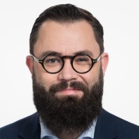 Wojciech Majewski Email
