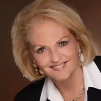 Owners.com Employee Terry Franklin's profile photo