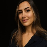 Daniela Ramos Email