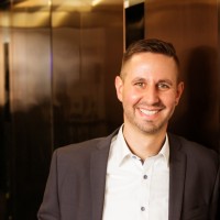 Robert Finke-Hollasch Email