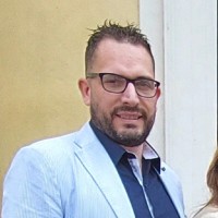 Libbo M. Email