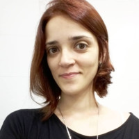 Débora Magalhães Valente Email