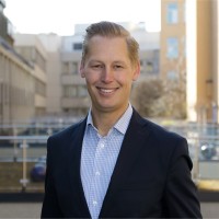 Simon Möller Email