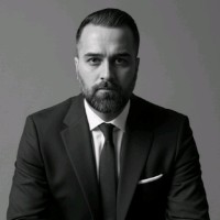 Thiago Hoffmann Email & Phone Number