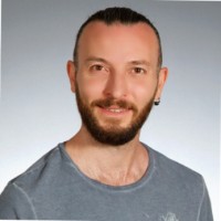 Cem Yücel Email